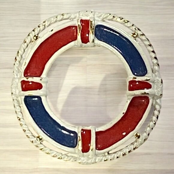 Vtg Nautical Life Preserver Beach Brooch Red White Blue Gold Tone Enamel Pin - Picture 1 of 11